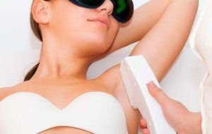 Muitos e verdades sobre depilação a laser no verão