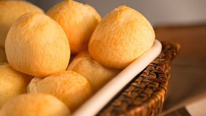 Saiba como fazer o pão de queijo perfeito