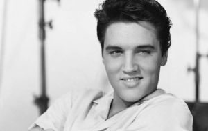 Relembre 7 celebridades que morreram no auge do sucesso