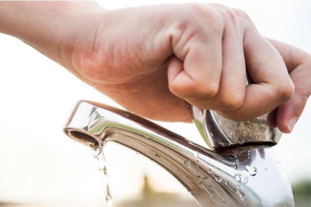 Aprenda como economizar dinheiro gastando menos água