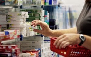 Dicas para economizar na compra de medicamentos