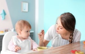 Confira dicas para escolher uma boa babá para o seu filho