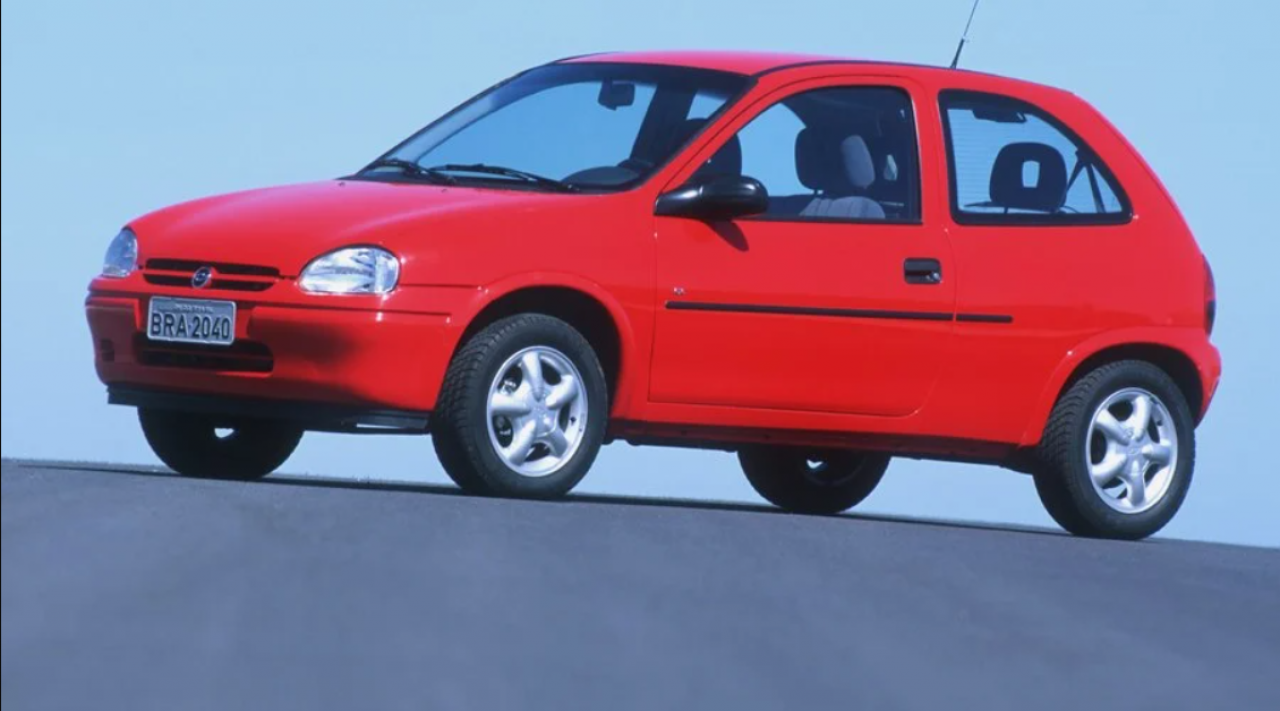 Corsa faz 30 anos: relembre a história do carro