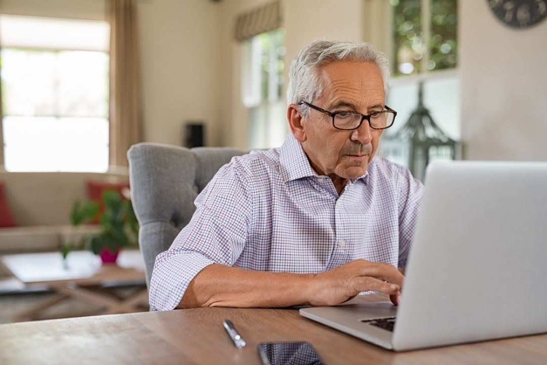 Dicas de segurança para idosos na internet: confira as mais recomendadas