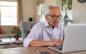 Dicas de segurança para idosos na internet: confira as mais recomendadas