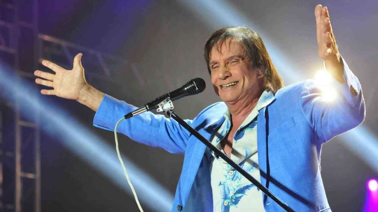 Conheça quem são os 10 cantores mais ricos do Brasil em 2024