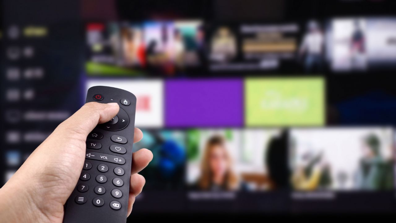 Streaming público gratuito no Brasil: Governo anuncia plataforma e novas regras para Netflix e Prime