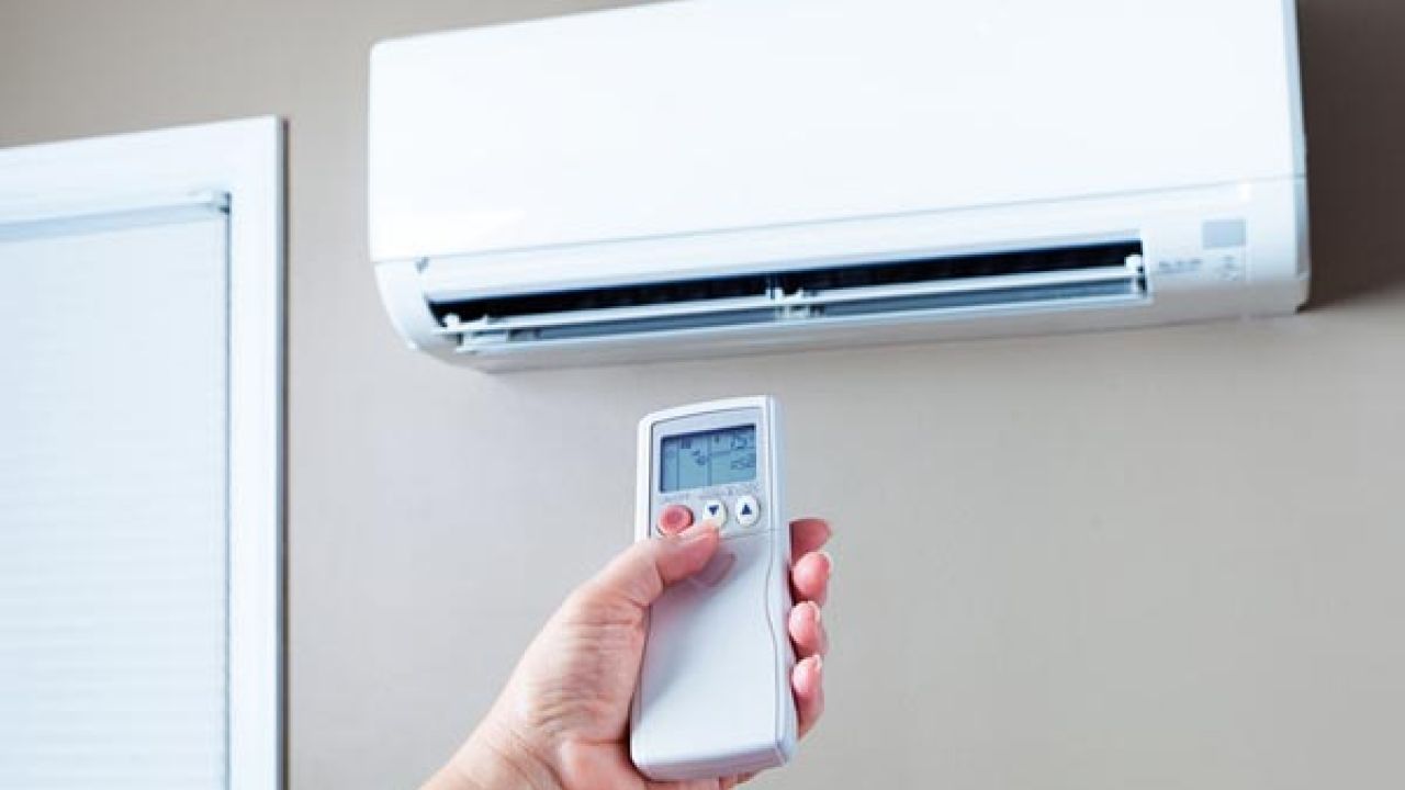 Temperatura ideal do ar condicionado: Como economizar na conta de luz sem perder o conforto