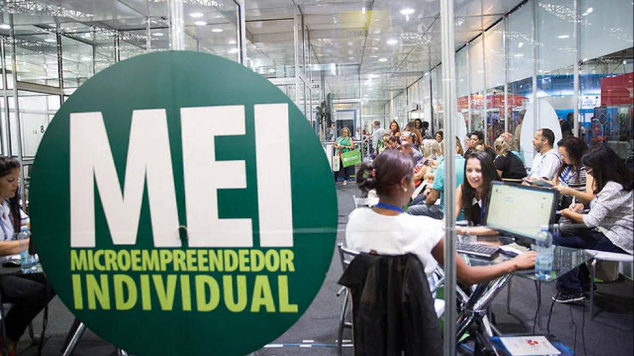 Exclusão do MEI: Como continuar empreendendo legalmente com outras opções