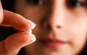 Pílula do Dia Seguinte: Riscos, eficácia e alternativas contraceptivas