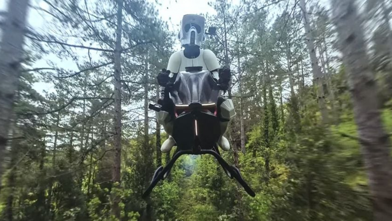 Moto voadora sem hélices atinge 200 km/h e revoluciona conceito de mobilidade