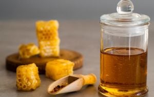Mel de Abelha: Descubra todos os benefícios do adoçante natural