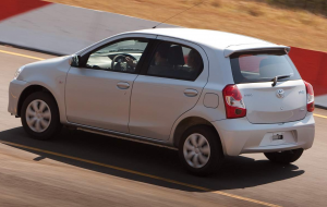 Toyota Usado: 5 Modelos imperdíveis com preços que cabem no bolso