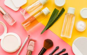 Clean Beauty Científica: Revolução dos cosméticos com evidência real
