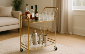 Como montar um “home-bar” básico para receber amigos sem gastar muito