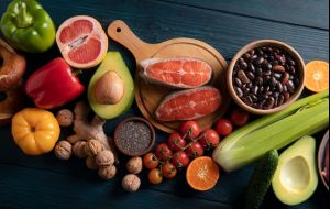 Top 10 alimentos que ajudam a controlar o colesterol naturalmente