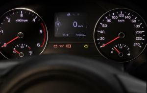 Luzes do painel do carro: O que cada sinal realmente quer dizer