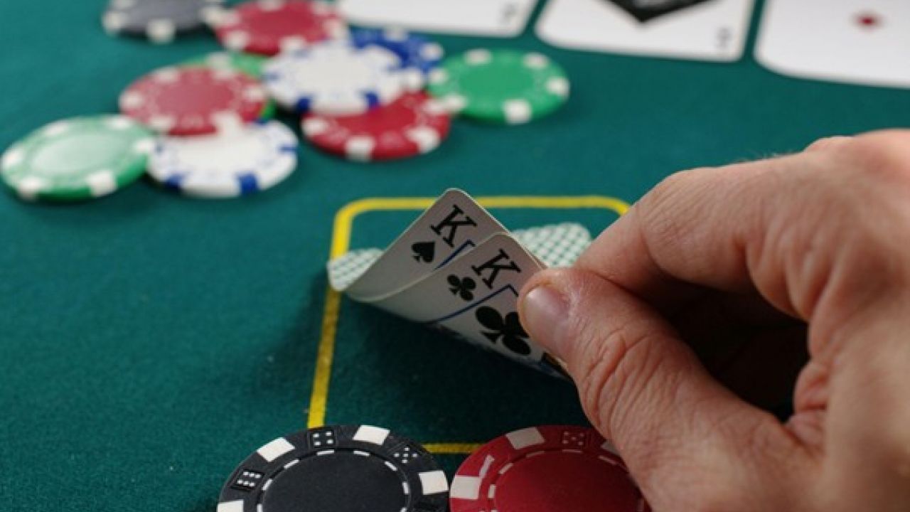 Poker online: a nova tendência entre os fãs de jogos de cartas