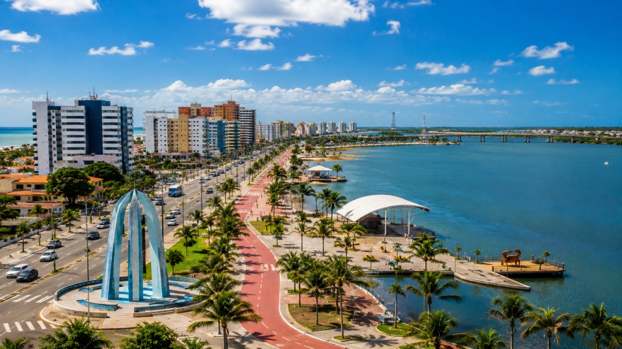 Saiba como adquirir passagens econômicas para Aracaju, capital de Sergipe