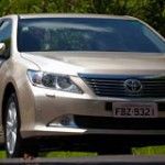 Toyota lança Camry 2013 no Brasil