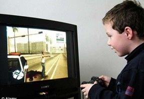 Pai é morto por não dar de presente ao filho um video game