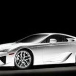 Superesportivo Lexus LFA tem uma unidade disponibilizada no Brasil