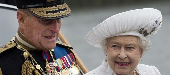 Marido da rainha Elizabeth 2ª é internado em Londres
