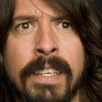 Dave Grohl desmente fim do Foo Fighters