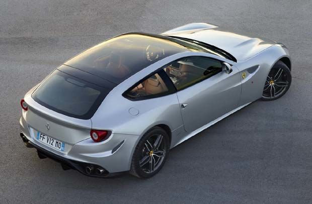 ferrari-ff-teto-solar-traseira