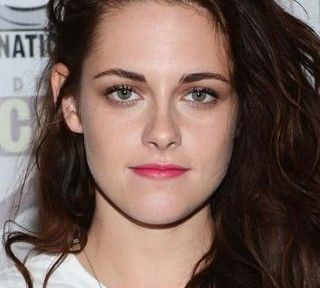 Kristen Stewart sobre sua traição: 'Ficava no meu quarto em vez de lidar com tudo isso'