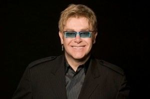 Saiba tudo sobre a turnê de Elton John no Brasil em 2013
