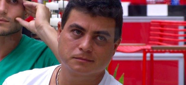 Dhomini é eliminado com 54% dos votos no BBB 13