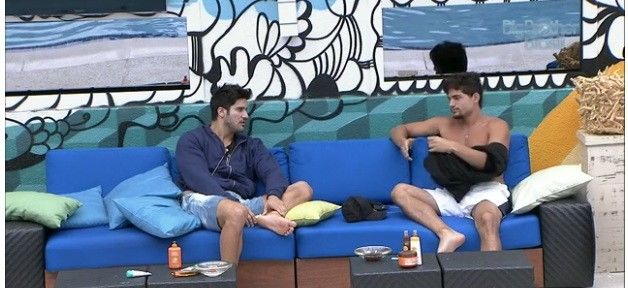 Marcello e André falam das meninas do 'BBB13'