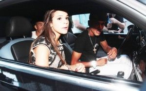 Bruna Marquezine e Neymar saem juntos da festa