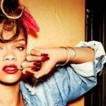 Rihanna é atacada por fã em boate inglesa
