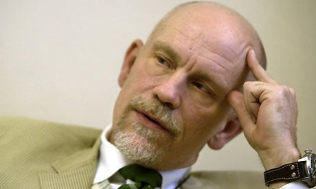 John-Malkovich-em-serie-de-piratas