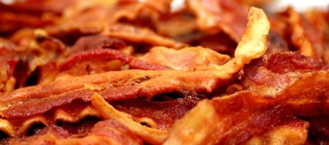Como fritar um bacon crocante