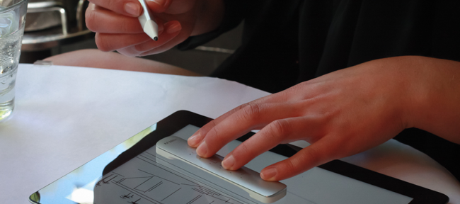Adobe lança caneta e régua para tablets