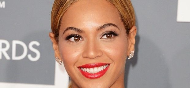 Beyoncé cancela show e manda carta se desculpando