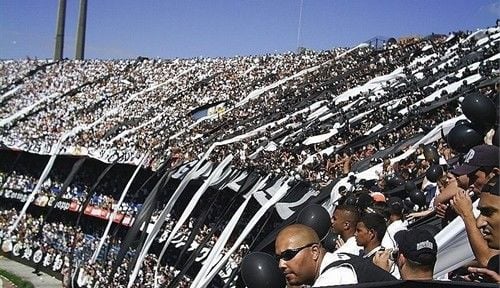 Fiel é eleita a torcida que mais pressiona os adversários