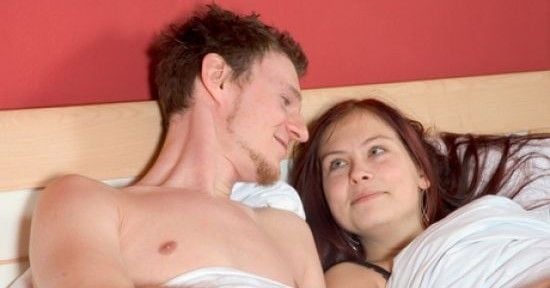 Homens também fingem orgasmo, afirma pesquisa