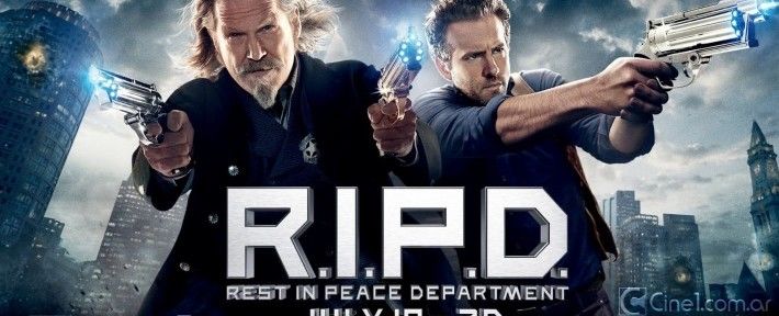 Filme de ação com Jeff Bridges e Ryan Reynolds fracassa nas bilheterias