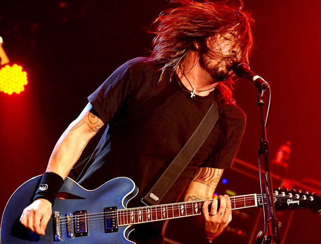 foo-fighters-devera-lancar-novo-album-2014