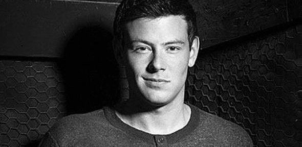 Criador da série Glee divulga imagem de ator falecido no seu perfil