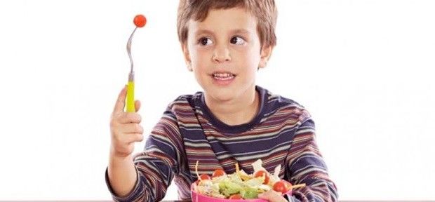 Como fazer seu filho comer bem