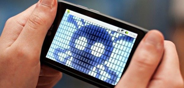 Alerta! Novo Trojan bancário infecta celulares com Android, Symbian e Blackberry