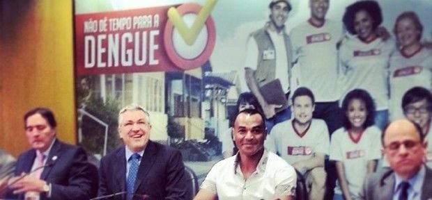 Campanha contra a Dengue conta com a ajuda do pentacampeão Cafú