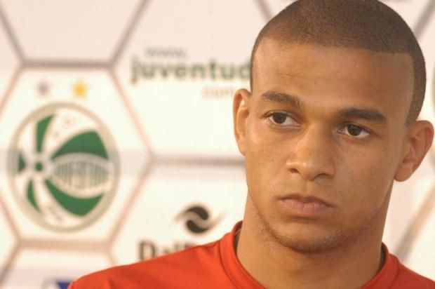 jancarlos-jogador-sao-paulo-morre-acidente-de-carro
