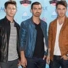 Depois de cancelar shows, Jonas Brothers anunciam o fim da banda