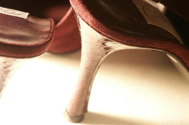 salto-alto-dicas-para-evitar-dores